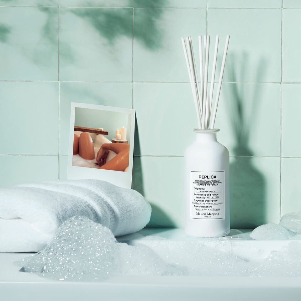 Discover The REPLICA Bubble Bath Diffuser | Maison Margiela